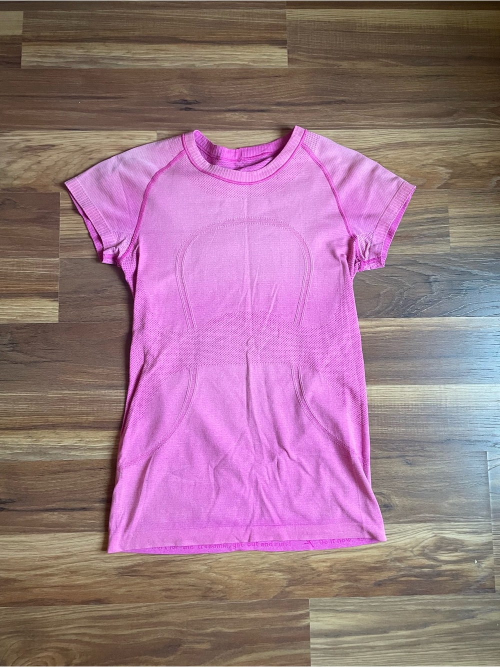 Lululemon Swiftly Tech Short Sleeve Top – Pink – Seamless Active Tee Size 6